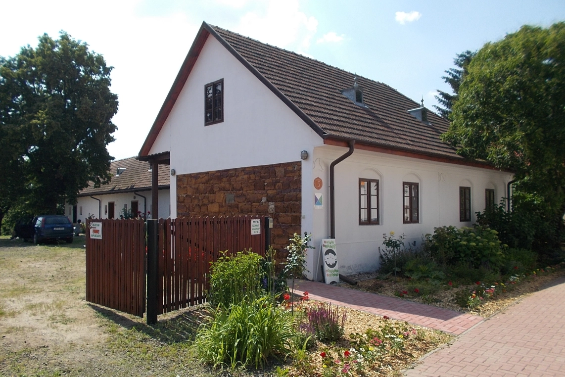 Láng-ház,_2019_Veresegyház